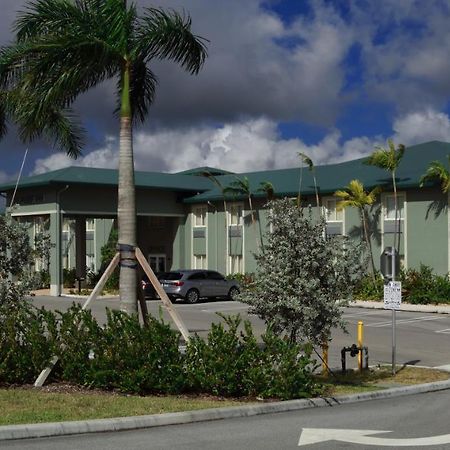 Pioneer Inn Royal Palm Beach Eksteriør billede